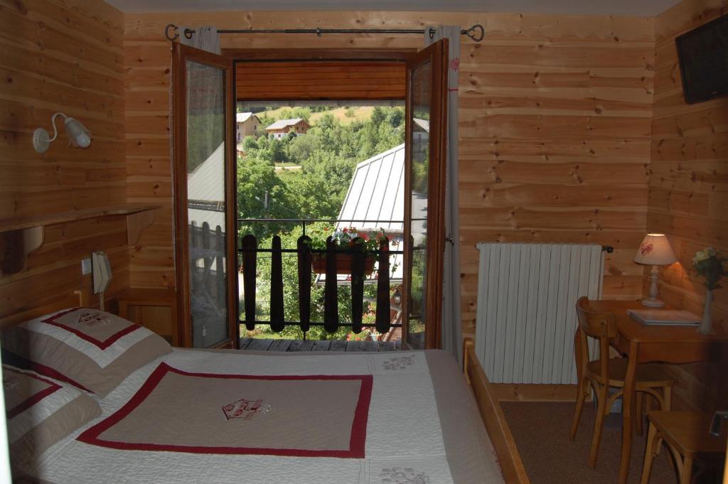 Hotel Au Bon Logis Risoul Pokój zdjęcie