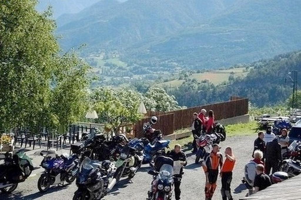 Hotel Au Bon Logis Risoul Zewnętrze zdjęcie